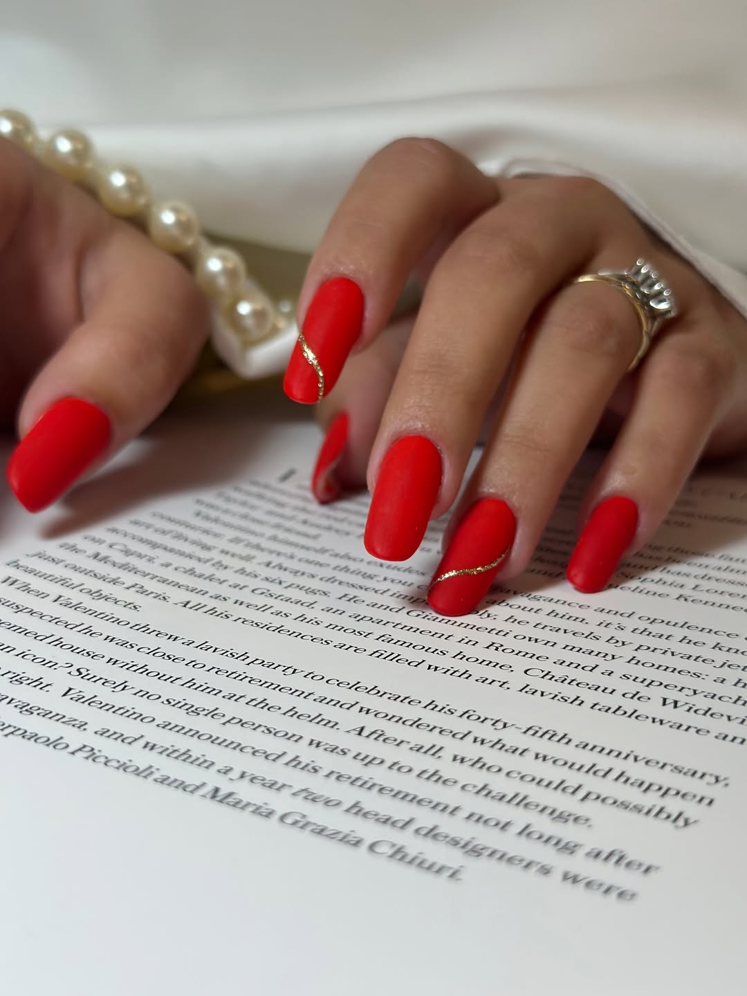 Red nails